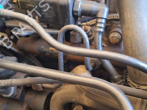 Used Injection rail Injection rail 35051737 35051737