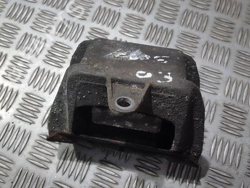 Used Engine mount Engine mount VW GOLF IV (1J1) 1.9 TDI (90 hp) 33497618 33497618