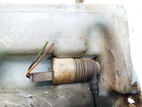 Used Washer pump Washer pump VW TRANSPORTER T4 Van (70A, 70H, 7DA, 7DH) 2.4 D (78 hp) 35875710 35875710
