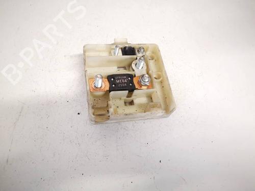 Used Fuse box BMW 3 Touring (E46) 318 d (115 hp) 32549250