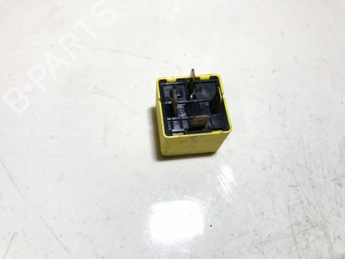 Electronic sensor HYUNDAI ELANTRA III (XD) 2.0 CRDi | BP33515157M84 - Image 2