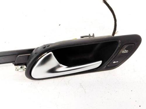 Used Front left interior door handle Front left interior door handle VW JETTA III (1K2) 2.5 (150 hp) 35248943 35248943