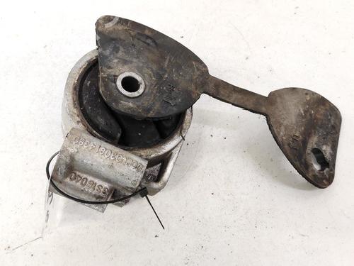 Used Engine mount Engine mount MITSUBISHI CARISMA (DA_) 1.9 DI-D (DA5A) (115 hp) 32916038 32916038