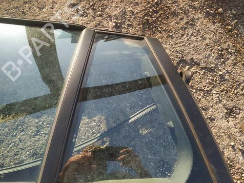 Panel rude bagtil venstre Panel rude bagtil venstre 35357197 35357197