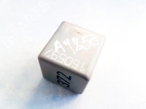 other-vw-passat-b5-variant-3b5-1997-1998-1999-2000-2001-33108124 main image