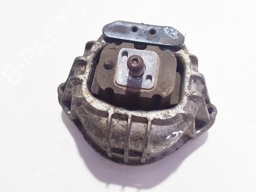 Used Engine mount Engine mount BMW 3 (E90) 318 d (122 hp) 33519805 33519805