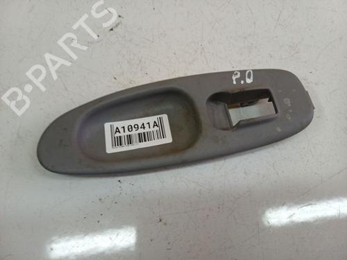 Used Switch Switch NISSAN ALMERA TINO (V10) 2.2 dCi (136 hp) 32543148 32543148