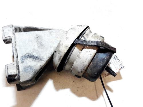 Used Engine mount Engine mount JAGUAR XJ (X350, X358) 4.2 (305 hp) 33105748 33105748