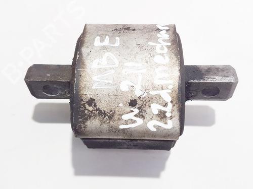 Used Engine mount Engine mount MERCEDES-BENZ E-CLASS (W211) E 220 CDI (211.006) (136 hp) 33071887 33071887