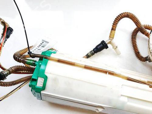 Fuel pump AUDI A8 D3 (4E2, 4E8) 4.0 TDI quattro | BP38640491M76 - Image 3
