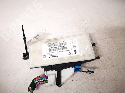 Used Electronic module Electronic module BMW 5 (F10) 520 d (184 hp) 32928730 32928730