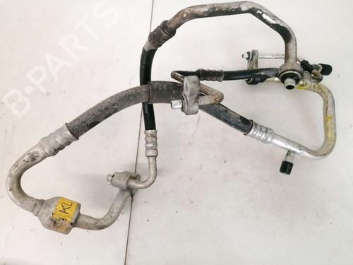Used AC pipe AC pipe OPEL SIGNUM Hatchback (Z03) 2.2 direct (F48) (155 hp) 32876602 32876602