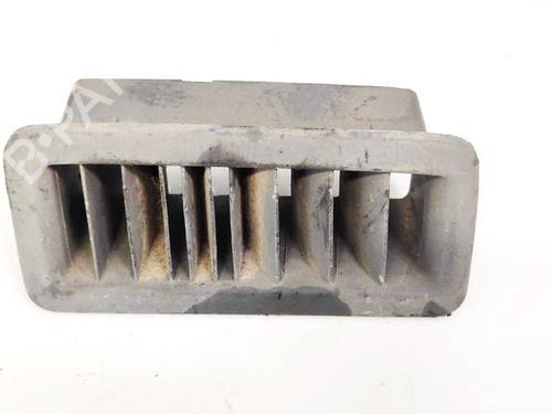 Used Air vent Air vent VW TRANSPORTER T4 Van (70A, 70H, 7DA, 7DH) 2.4 D (78 hp) 32941641 32941641
