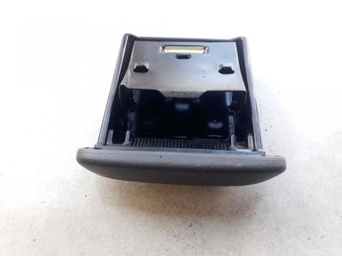 Cinzeiro Cinzeiro TOYOTA YARIS (_P1_) 1.0 (SCP10_, SCP10R) (68 hp) 35856894 35856894