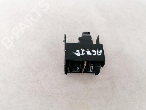 switch-vw-touran-1t1-1t2-2003-2004-2005-2006-2007-2008-2009-2010-2011-35577404 main image