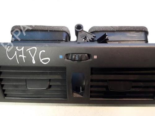 Used Air vent Air vent BMW X3 (E83) 3.0 i xDrive (231 hp) 33514557 33514557