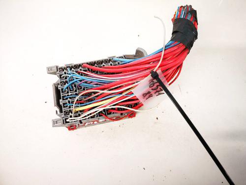 Fuse box VOLVO S60 I (384) 2.4 | BP33078744E1 - Image 3