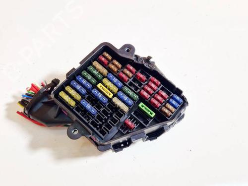 Used Fuse box AUDI A4 B5 (8D2) 1.8 (125 hp) 32579819