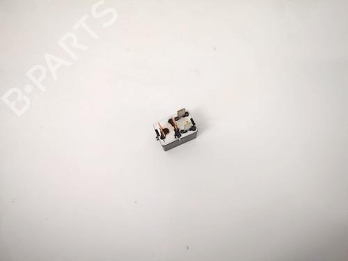 Electronic sensor TOYOTA RAV 4 II (_A2_) 2.0 D 4WD (CLA20_, CLA21_, CLA20R, CLA21R) | BP32886403M84 - Image 2