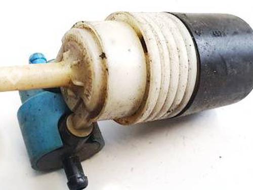 Used Washer pump Washer pump VW PASSAT B7 (362) 1.6 TDI (105 hp) 34902829 34902829