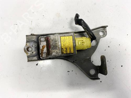 Used Electronic module Electronic module TOYOTA YARIS VERSO (_P2_) 1.3 (NCP20_, NCP22_, NCP20R, NCP22R) (86 hp) 32581499 32581499