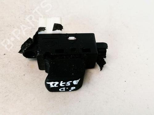 switch-subaru-legacy-v-bm-2009-33071041 main image