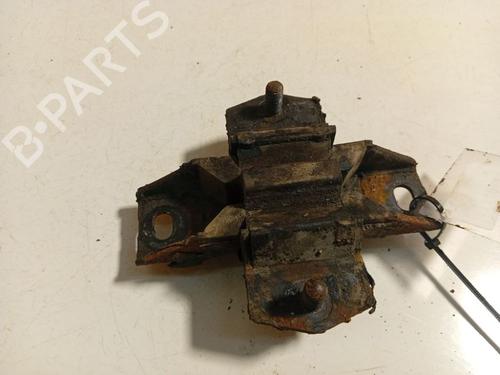 Used Engine mount Engine mount MERCEDES-BENZ M-CLASS (W163) ML 270 CDI (163.113) (163 hp) 36658118 36658118