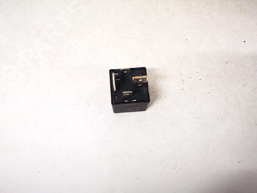 Electronic sensor ALFA ROMEO 147 (937_) 1.6 16V T.SPARK ECO (937.AXA1A, 937.BXA1A) | BP33081347M84 - Image 2