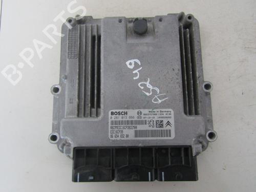 Used Engine control unit (ECU) Engine control unit (ECU) CITROËN C-CROSSER (VU_, VV_) 2.2 HDi (156 hp) 33528134 33528134