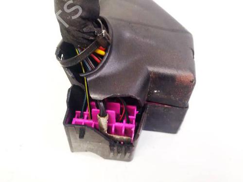 Fuse box VW PASSAT B6 (3C2) 1.9 TDI | BP32604278E1 - Image 3