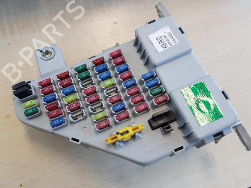 Used Fuse box Fuse box KIA SPORTAGE II (JE_, KM_) 2.0 16V 4WD (141 hp) 33504134 33504134