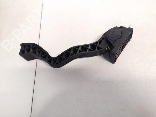 Pedal Pedal BMW 1 (F20) 120 d (184 hp) 35468390 35468390