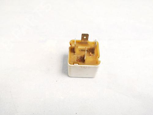 Electronic sensor OPEL VECTRA C (Z02) 1.9 CDTI (F69) | BP33108470M84 - Image 2