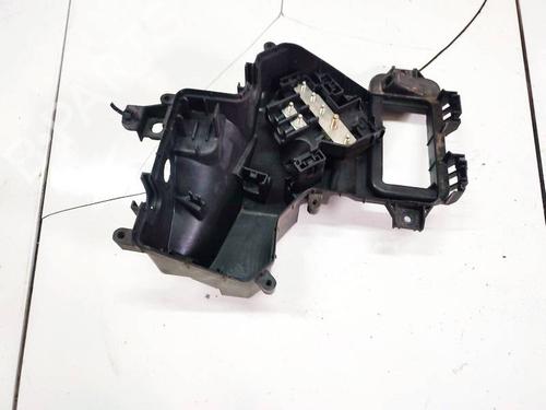 Used Fuse box Fuse box PEUGEOT 407 (6D_) 1.6 HDi 110 (6D9HZC, 6D9HYC) (109 hp) 36207682 36207682