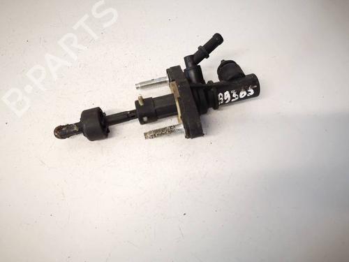 Used Clutch slave cylinder Clutch slave cylinder 35233968 35233968