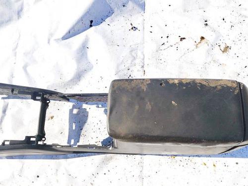 Used Armrest / Center console Armrest / Center console 39545309 39545309