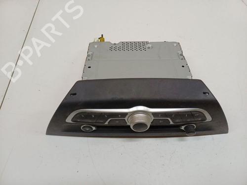 Used Radio Radio RENAULT LAGUNA III (BT0/1) 2.0 dCi (BT07, BT0J, BT14, BT1A, BT1S) (131 hp) 39669166 39669166