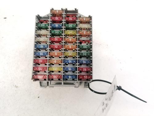 Used Fuse box Fuse box VOLVO S80 I (184) 2.5 TDI (140 hp) 32915725 32915725