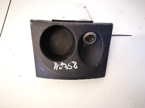 Used Cup/Object holder Cup/Object holder MITSUBISHI OUTLANDER II (CW_W) 2.0 DI-D (CW8W) (140 hp) 35247170 35247170