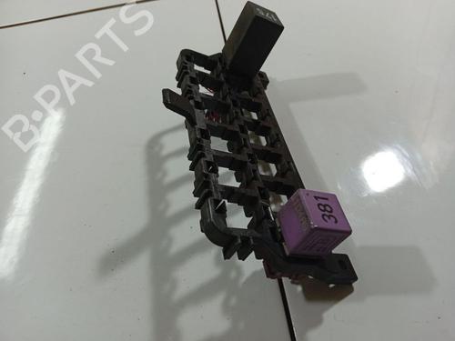 Fuse box VW PASSAT B5 Variant (3B5) 1.9 TDI | BP32556139E1