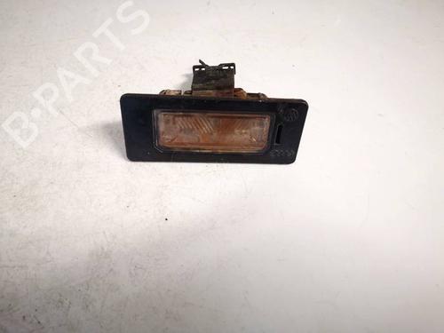 Used Licence plate light Licence plate light VW PASSAT B6 (3C2) 1.9 TDI (105 hp) 35101687 35101687