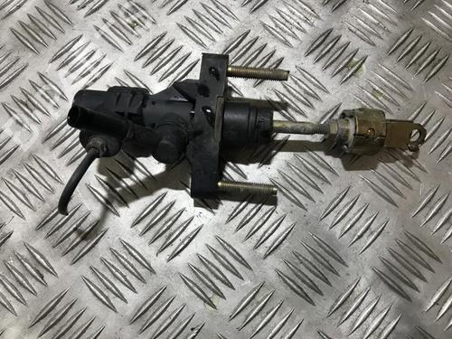 clutch-slave-cylinder-mazda-3-bk-2003-2004-2005-2006-2007-2008-2009-35694846 main image