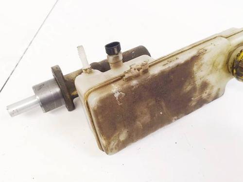 Used Brake master cylinder Brake master cylinder PEUGEOT BOXER Bus (244, Z_) 2.8 HDi (128 hp) 35110070 35110070