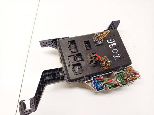 Used Fuse box Fuse box FORD MONDEO III (B5Y) 1.8 16V (110 hp) 32971716 32971716