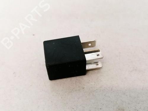 Electronic sensor OPEL ZAFIRA A MPV (T98) 2.0 DI 16V (F75) | BP33067873M84 - Image 3