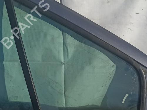 Vidro triangular frente direito Vidro triangular frente direito 35638351 35638351