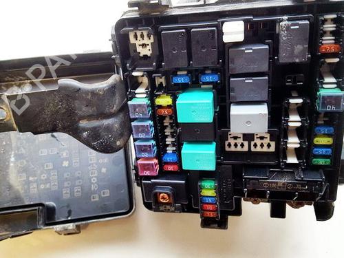 Used Fuse box Fuse box HONDA FR-V (BE) 1.7 (BE1) (125 hp) 33521496 33521496