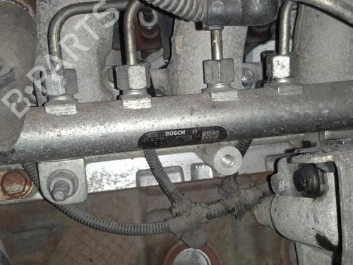 Used Injection rail Injection rail 35231976 35231976