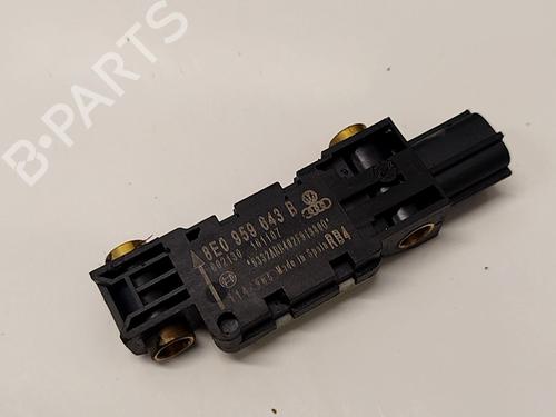 Used Electronic module Electronic module AUDI A5 (8T3) 3.0 TDI quattro (240 hp) 33565220 33565220