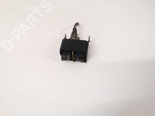 Used Switch Switch VW TOURAN (1T1, 1T2) 1.9 TDI (100 hp) 35463463 35463463